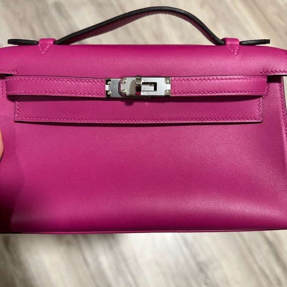 Hermes Kelly Pochette - Picture 1 of 6
